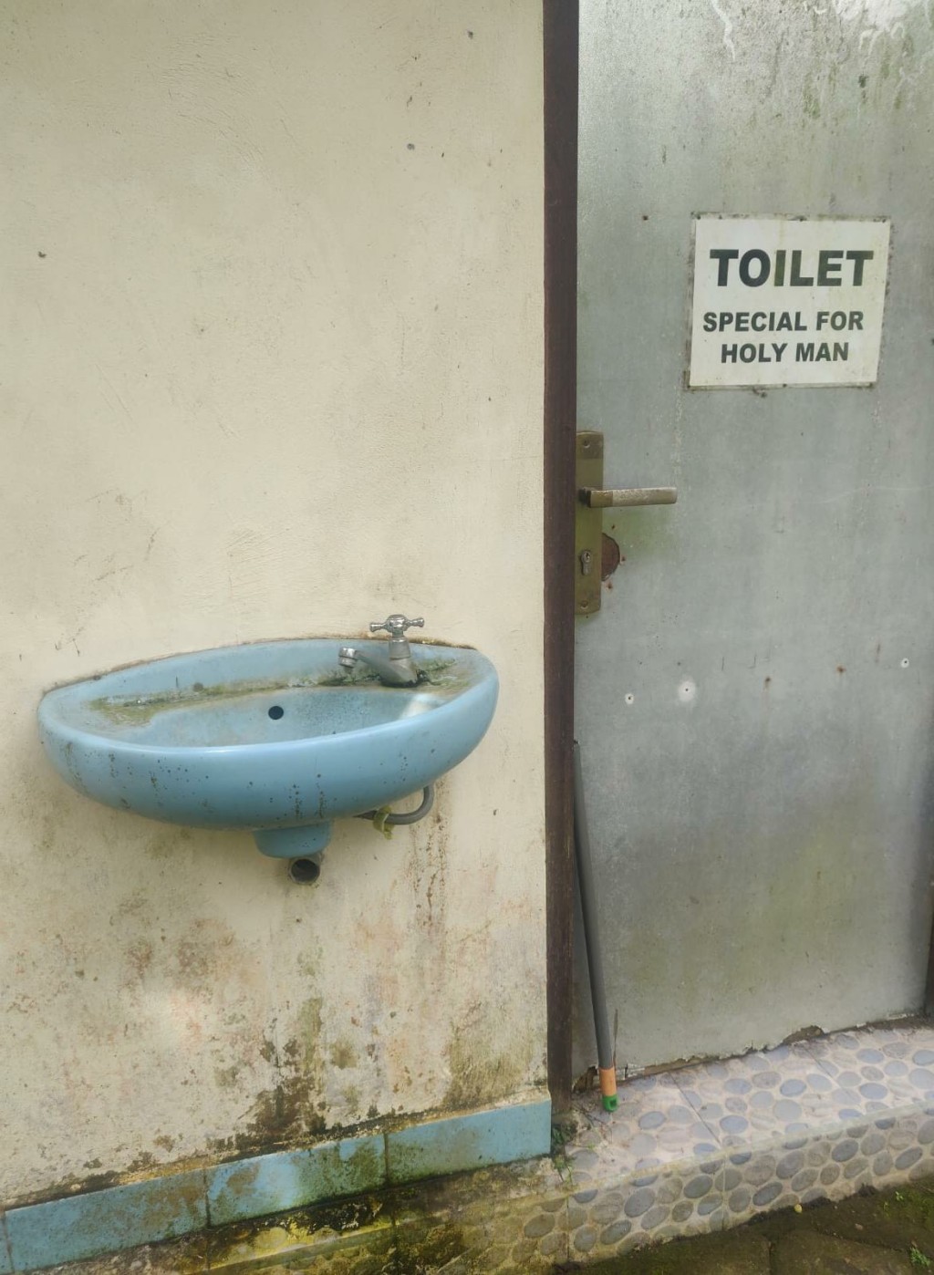 TOILET SPECIAL FOR HOLY MAN